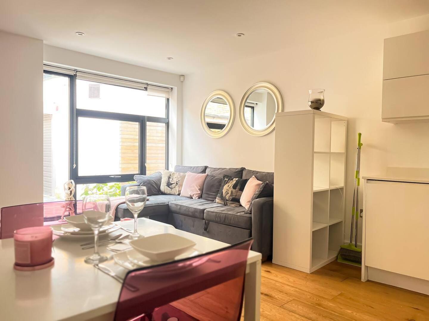 Omega Terrace, Luxury Modern Interior, Located Close To Alexandra Palace Лондон Экстерьер фото